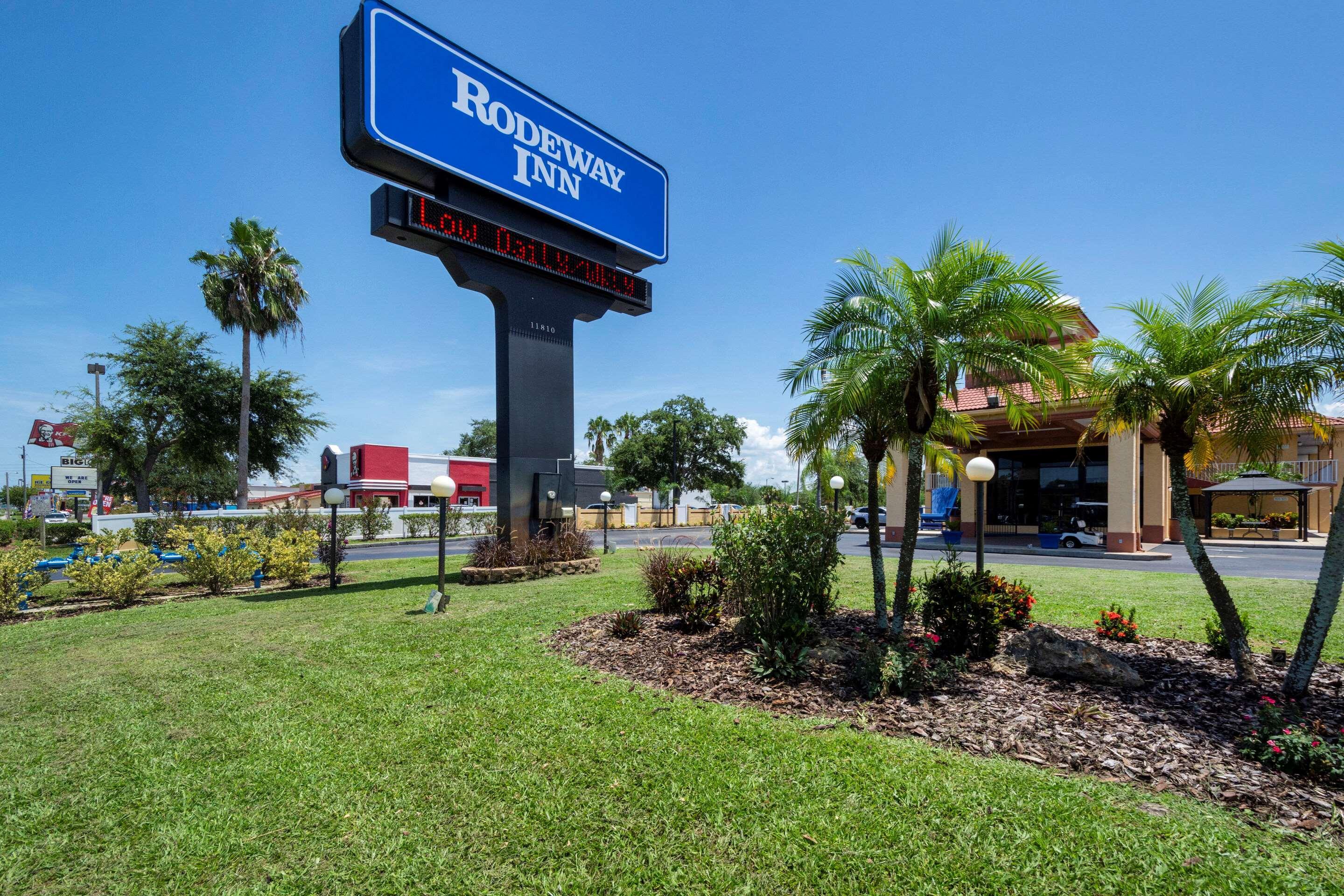 Rodeway Inn Port Richey North Екстериор снимка